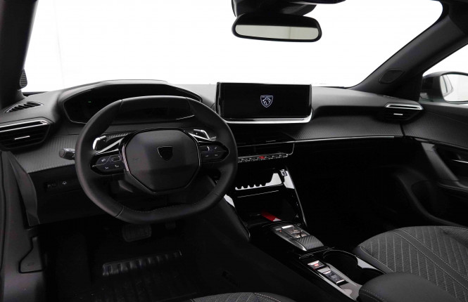 PEUGEOT_PEUGEOT_2008_2652068_7.jpg