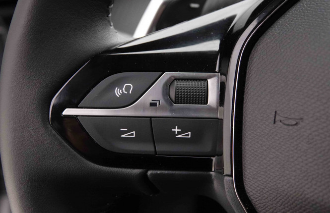 PEUGEOT_PEUGEOT_2008_2652078_19.jpg