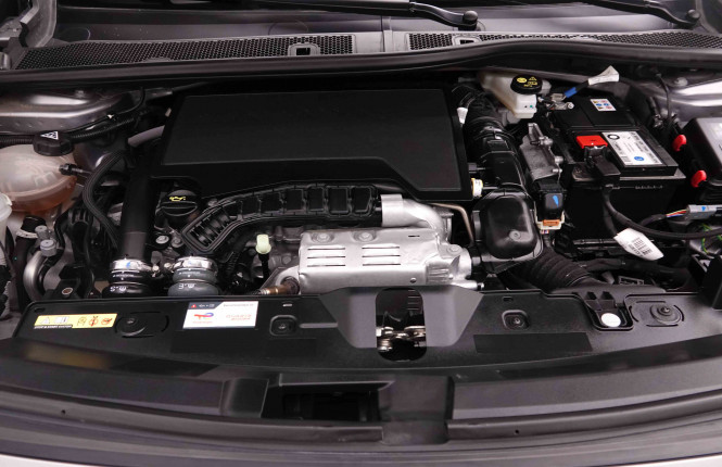 PEUGEOT_PEUGEOT_2008_2652826_100.jpg