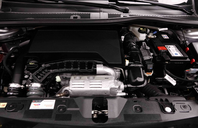 PEUGEOT_PEUGEOT_2008_2652826_78.jpg
