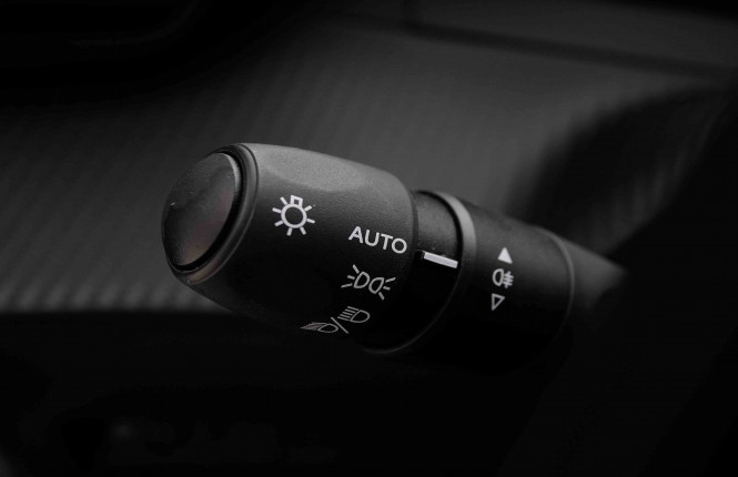 PEUGEOT_PEUGEOT_2008_2653086_15.jpg