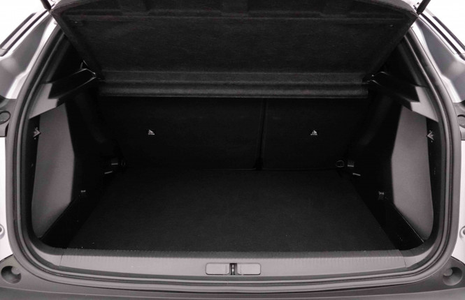 PEUGEOT_PEUGEOT_2008_2653089_5.jpg