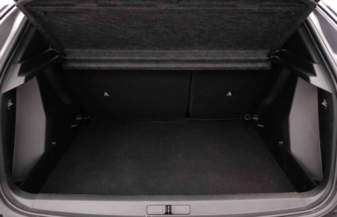 PEUGEOT_PEUGEOT_2008_2653090_5.jpg