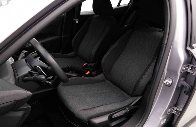 PEUGEOT_PEUGEOT_2008_2653090_6.jpg