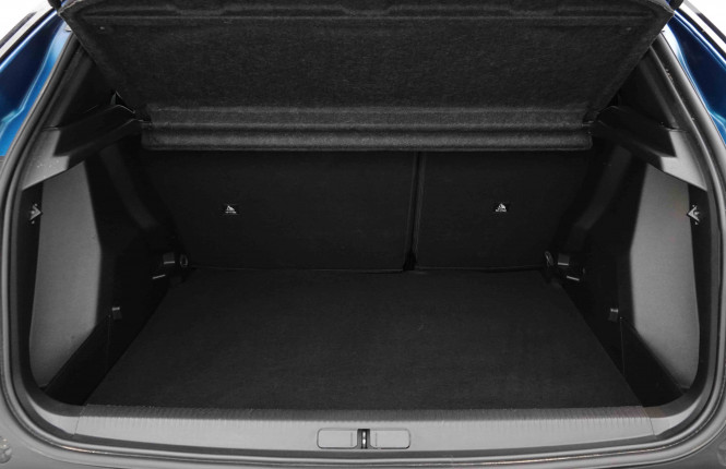 PEUGEOT_PEUGEOT_2008_2653230_5.jpg