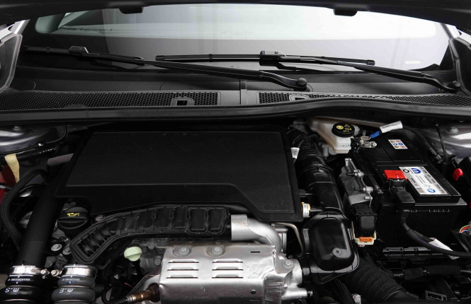 PEUGEOT_PEUGEOT_2008_2653276_21.jpg
