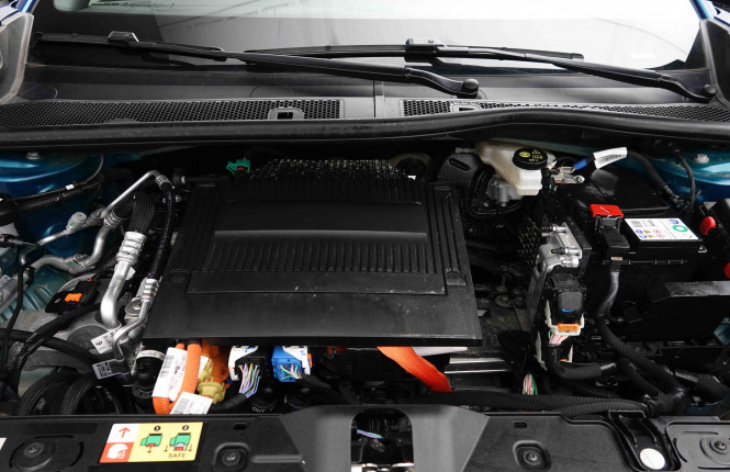 PEUGEOT_PEUGEOT_2008_2653335_22.jpg
