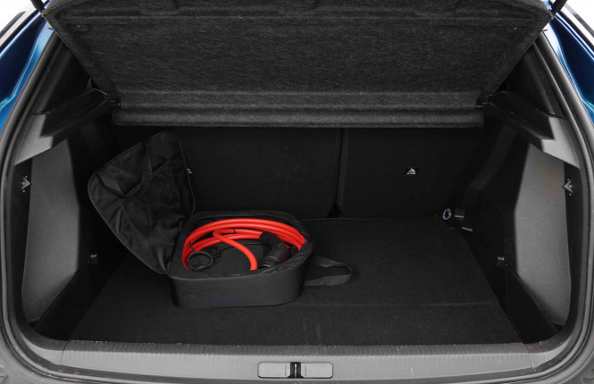 PEUGEOT_PEUGEOT_2008_2653335_5.jpg