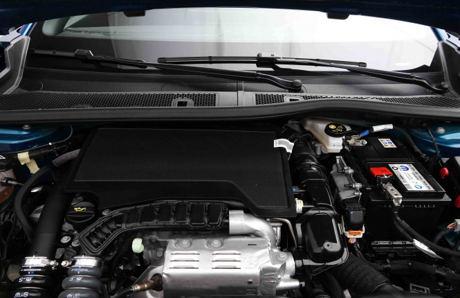 PEUGEOT_PEUGEOT_2008_2653458_23.jpg