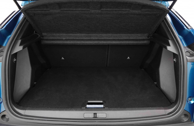 PEUGEOT_PEUGEOT_2008_2653458_5.jpg