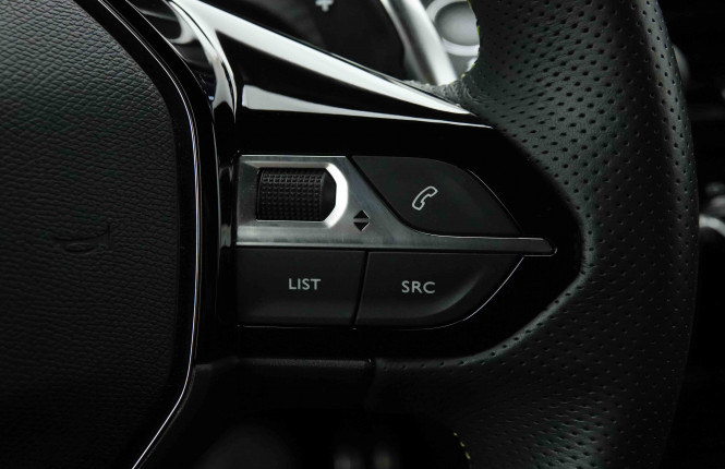 PEUGEOT_PEUGEOT_2008_2653641_20.jpg