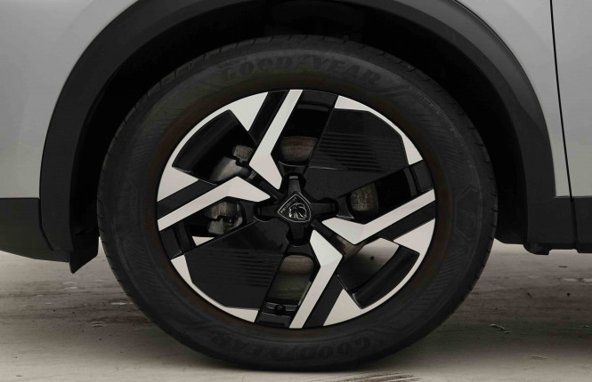 PEUGEOT_PEUGEOT_2008_2654227_21.jpg