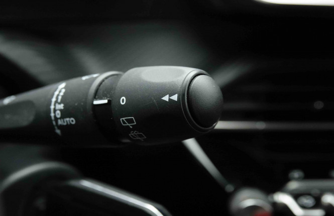 PEUGEOT_PEUGEOT_2008_2654342_16.jpg