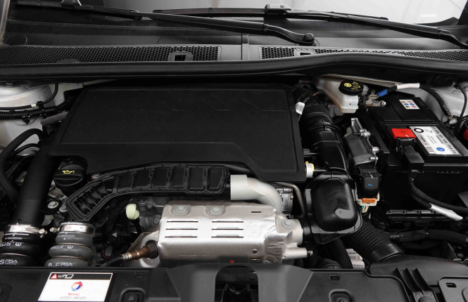 PEUGEOT_PEUGEOT_2008_2654342_22.jpg