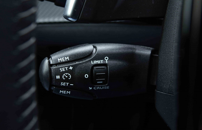 PEUGEOT_PEUGEOT_2008_2655200_18.jpg