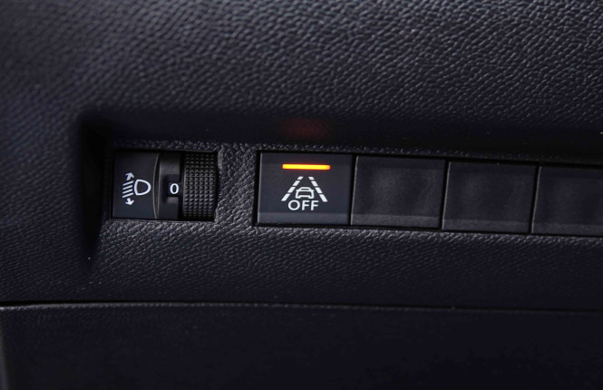 PEUGEOT_PEUGEOT_2008_2655200_21.jpg