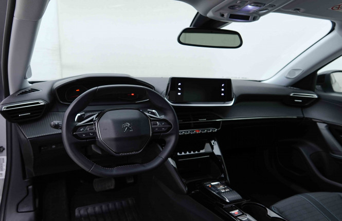 PEUGEOT_PEUGEOT_2008_2655200_7.jpg