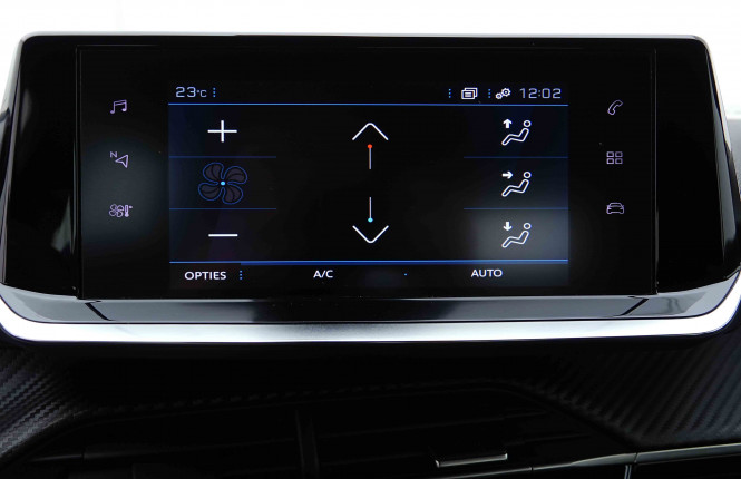 PEUGEOT_PEUGEOT_2008_2655345_11.jpg