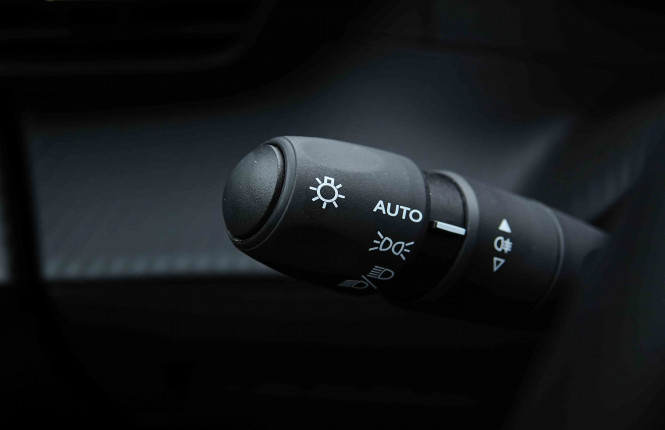 PEUGEOT_PEUGEOT_2008_2655414_15.jpg