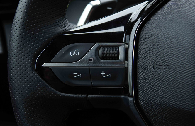 PEUGEOT_PEUGEOT_2008_2655414_18.jpg