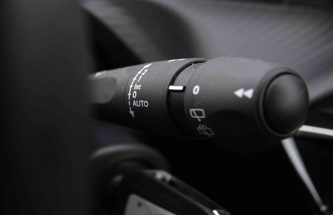 PEUGEOT_PEUGEOT_208_2548514_16.jpg