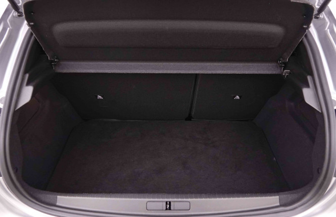 PEUGEOT_PEUGEOT_208_2548521_5.jpg
