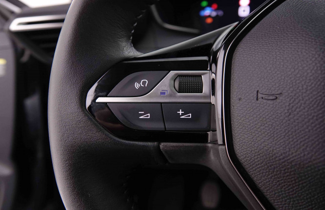 PEUGEOT_PEUGEOT_208_2548524_16.jpg