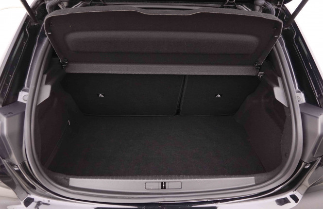 PEUGEOT_PEUGEOT_208_2549731_5.jpg