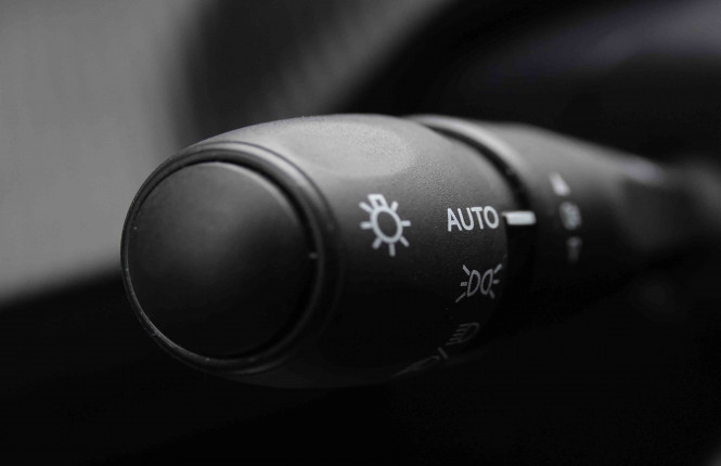 PEUGEOT_PEUGEOT_208_2549735_16.jpg