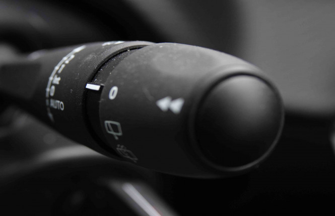 PEUGEOT_PEUGEOT_208_2549737_17.jpg
