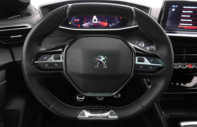 PEUGEOT_PEUGEOT_208_2550140_9.jpg