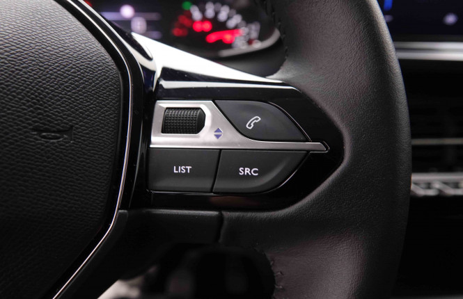 PEUGEOT_PEUGEOT_208_2550348_19.jpg PEUGEOT_PEUGEOT_208_2550348_19.jpg