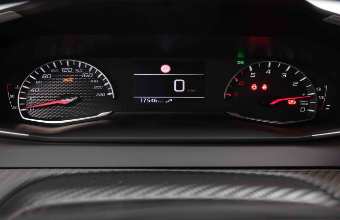 PEUGEOT_PEUGEOT_208_2550350_14.jpg