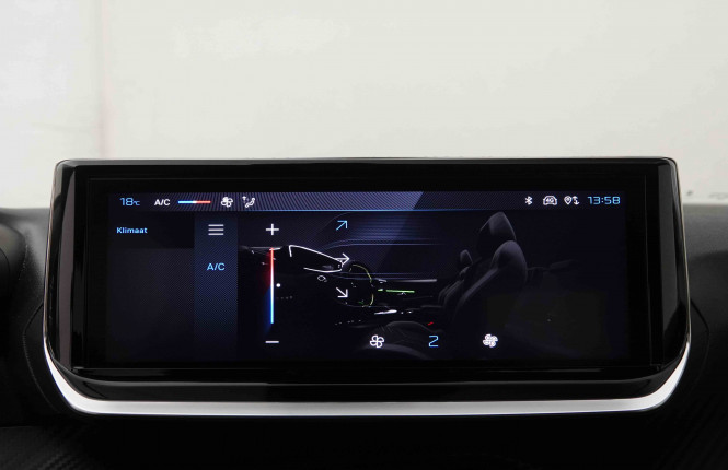 PEUGEOT_PEUGEOT_208_2550354_12.jpg PEUGEOT_PEUGEOT_208_2550354_12.jpg