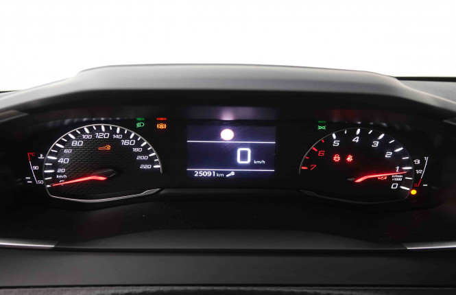 PEUGEOT_PEUGEOT_208_2550354_15.jpg PEUGEOT_PEUGEOT_208_2550354_15.jpg