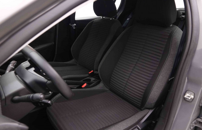 PEUGEOT_PEUGEOT_208_2550358_6.jpg PEUGEOT_PEUGEOT_208_2550358_6.jpg