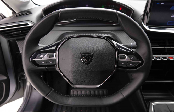 PEUGEOT_PEUGEOT_208_2550368_8.jpg PEUGEOT_PEUGEOT_208_2550368_8.jpg