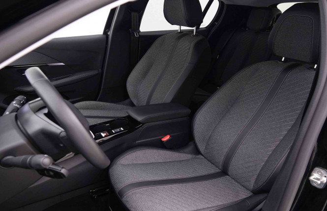 PEUGEOT_PEUGEOT_208_2550373_6.jpg PEUGEOT_PEUGEOT_208_2550373_6.jpg