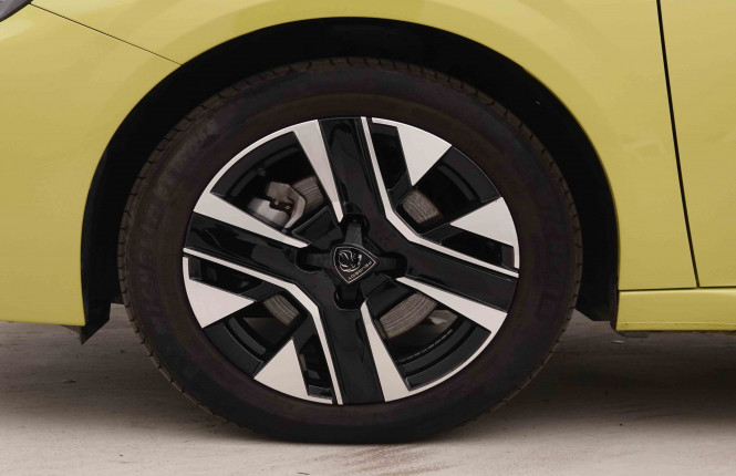 PEUGEOT_PEUGEOT_208_2550379_21.jpg
