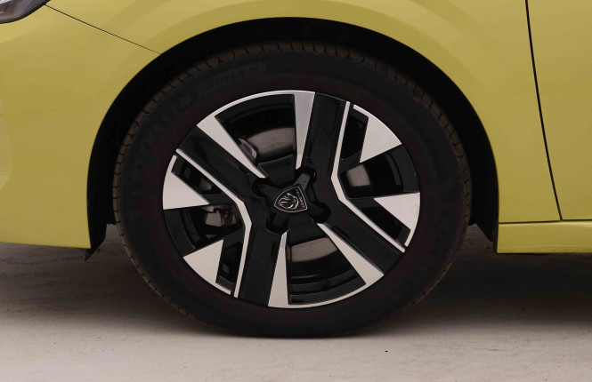 PEUGEOT_PEUGEOT_208_2550380_21.jpg