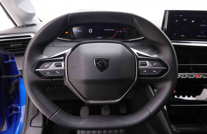 PEUGEOT_PEUGEOT_208_2550382_8.jpg