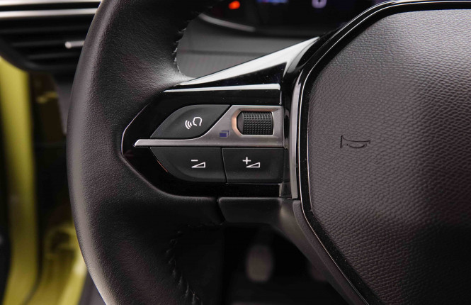 PEUGEOT_PEUGEOT_208_2550386_17.jpg