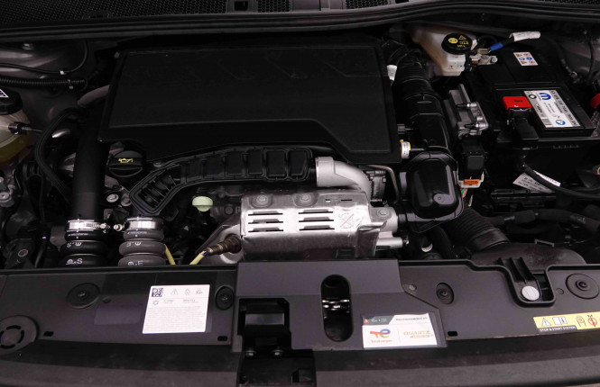 PEUGEOT_PEUGEOT_208_2551444_19.jpg PEUGEOT_PEUGEOT_208_2551444_19.jpg