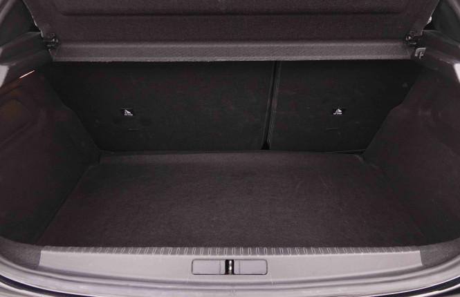 PEUGEOT_PEUGEOT_208_2551449_5.jpg PEUGEOT_PEUGEOT_208_2551449_5.jpg