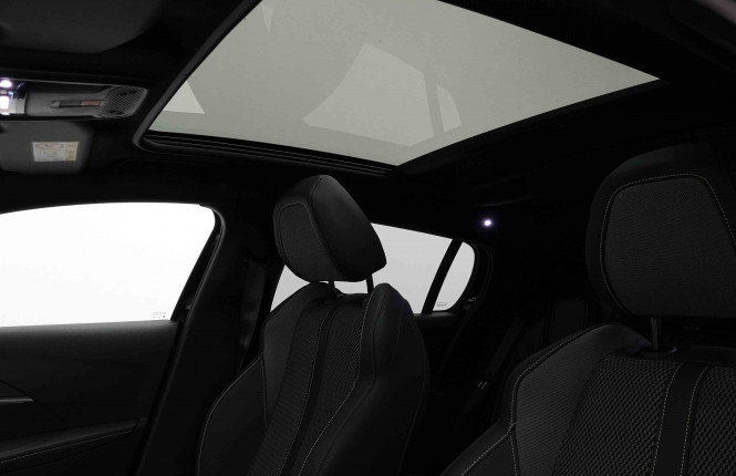 PEUGEOT_PEUGEOT_208_2652132_9.jpg