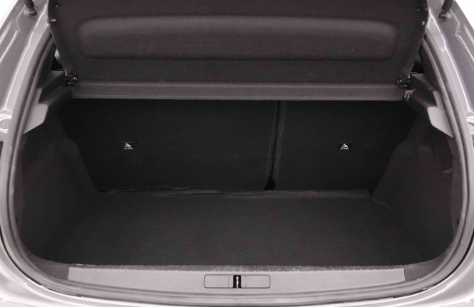 PEUGEOT_PEUGEOT_208_2652610_69.jpg
