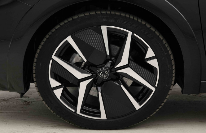 PEUGEOT_PEUGEOT_208_2652671_21.jpg