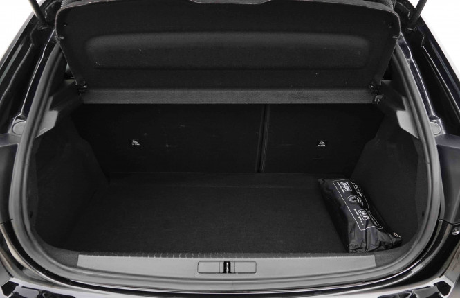 PEUGEOT_PEUGEOT_208_2652671_5.jpg