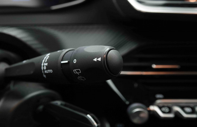 PEUGEOT_PEUGEOT_208_2653117_14.jpg PEUGEOT_PEUGEOT_208_2653117_14.jpg