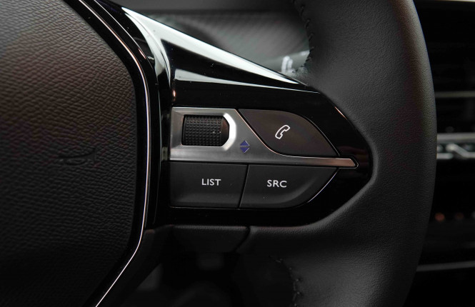 PEUGEOT_PEUGEOT_208_2653117_17.jpg PEUGEOT_PEUGEOT_208_2653117_17.jpg